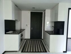 1919 (D9), Apartment #598195271